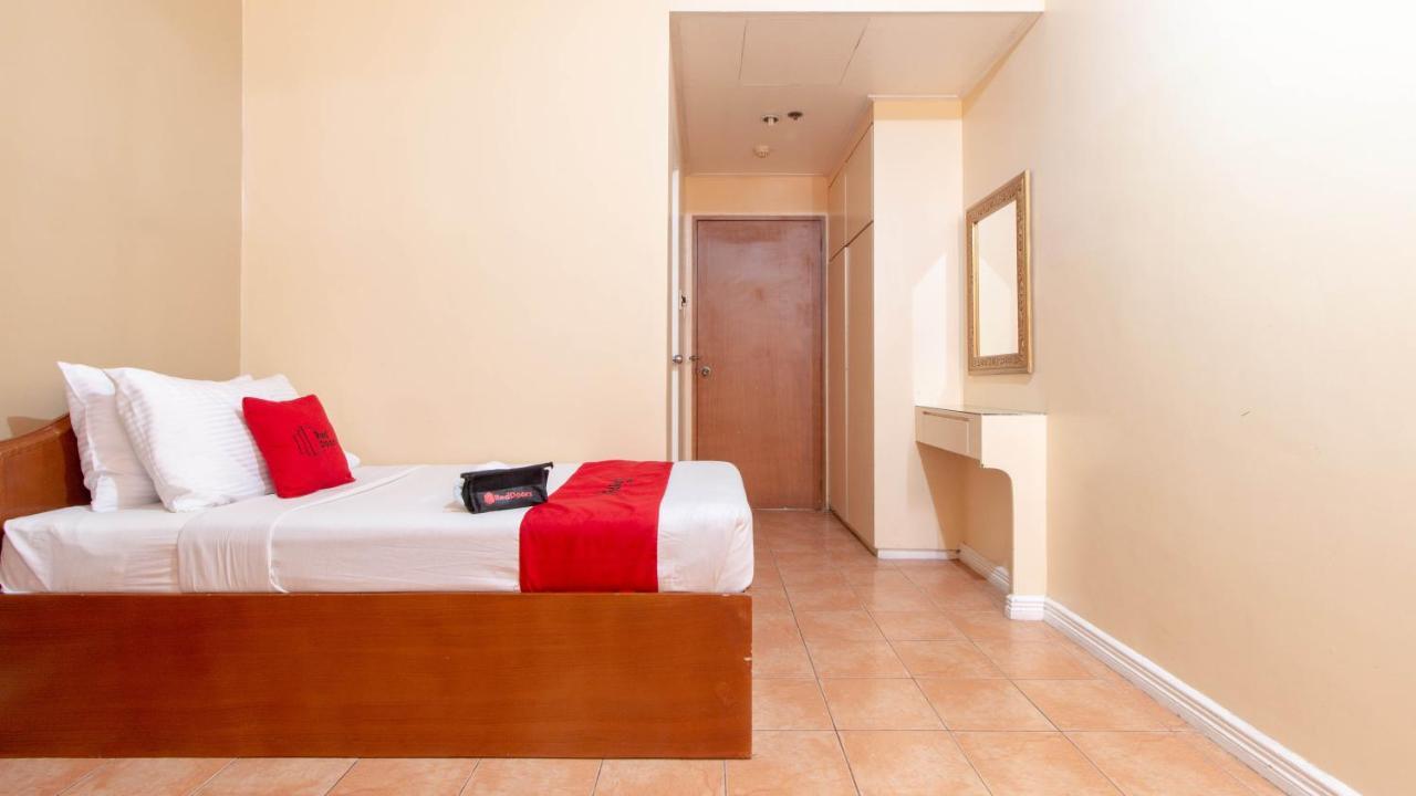 Hotel Reddoorz @ Downtown Tacloban Exterior foto